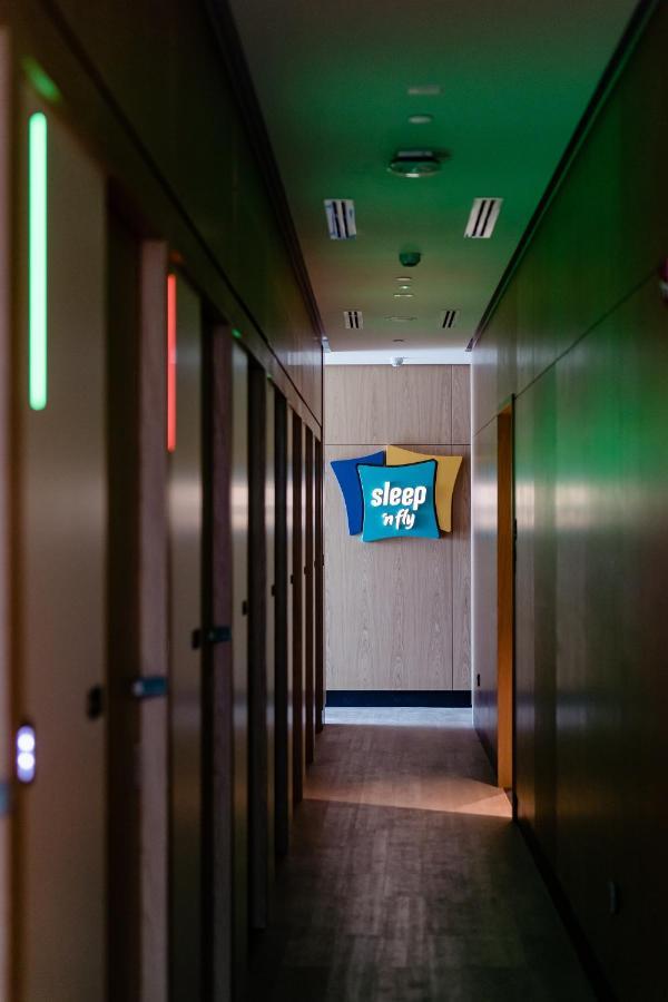 Hotel Sleep 'N Fly Sleep Lounge, B-Gates Terminal 3 - Transit Only Dubaj Exteriér fotografie